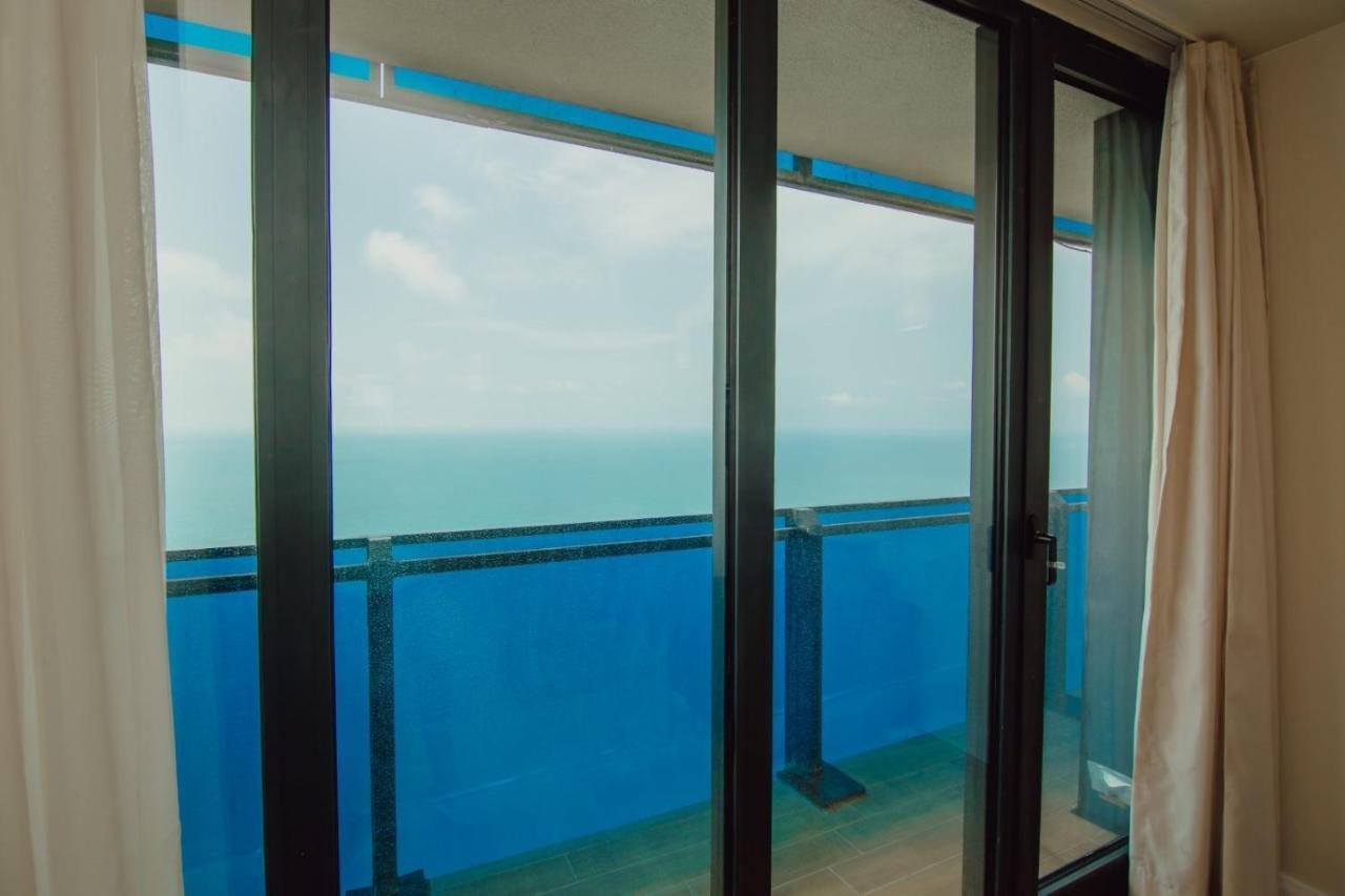 Orbi City Towers Batumi Exterior foto